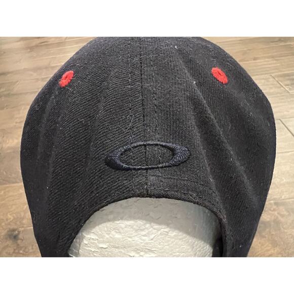 New Era 9Fifty Oakley Mens Black Red Embroidered Logo Adjustable Snapback Hat - Picture 7 of 13
